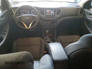 2018 Hyundai Tucson SEL z VIN KM8J3CA42JU732442, wystawiony jako Copart lot #56888445 z przebiegiem 122 101 mil mil oraz Tytuł czysty. Historia ofert i sprzedaży dostępna na DreamBid. Obrazek 8.