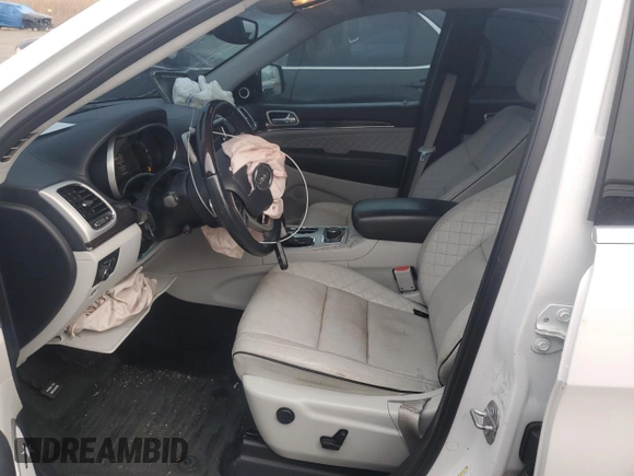 2018 Jeep Grand Cherokee Summit with VIN 1C4RJFJT4JC212819, listed as a Copart auction lot 84379924 with 83,619 mi miles and Clean title. Bid and sale history available at DreamBid. Image 7.