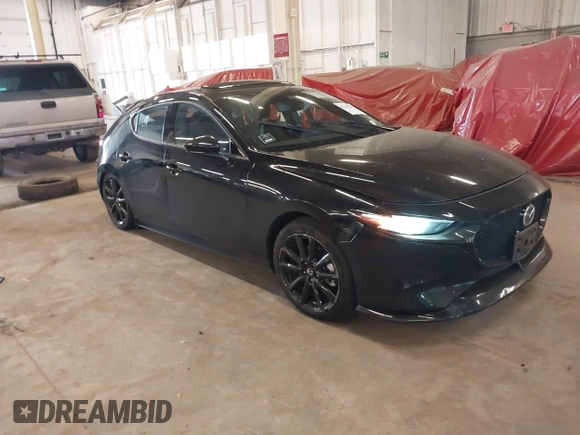 2021 Mazda 3 Premium Plus с VIN JM1BPBNY0M1348282, выставлен на аукционе IAAI как лот 42141569 с пробегом 29 848 миль миль и . История ставок и продаж доступна на DreamBid. Изображение 1.