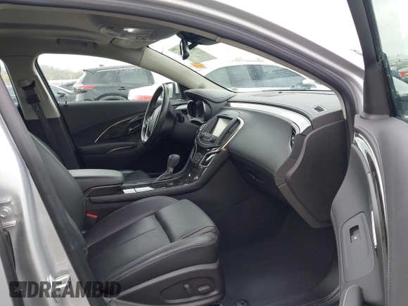 2016 Buick LaCrosse Leather with VIN 1G4GB5G37GF159378, listed as a IAAI auction lot 42001400 with 39,917 mi miles. Bid and sale history available at carsss.com. Image 5.