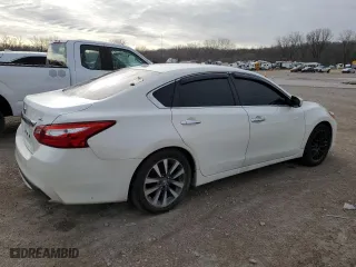 2017 Nissan Altima 2.5 SR with VIN 1N4AL3AP4HC172895, listed as a Copart auction lot 50276095 with 240,274 mi miles and Clean Title. Bid and sale history available at carsss.com. Image 3.