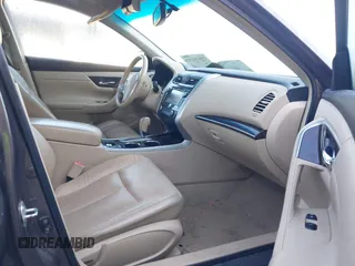 2013 Nissan Altima S with VIN 1N4AL3AP5DC900914, listed as a IAAI auction lot 42035657 with 157,669 mi miles and . Bid and sale history available at DreamBid. Image 5.