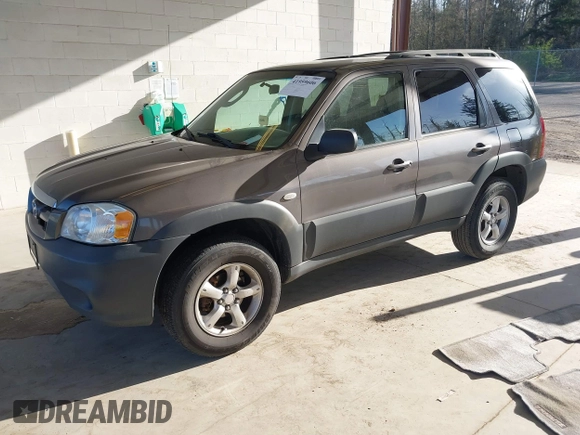2006 Mazda Tribute i with VIN 4F2YZ02Z26KM12180, listed as a IAAI auction lot 41959606 with 228,217 mi miles and . Bid and sale history available at DreamBid. Image 17.