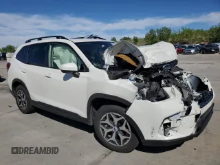 2022 Subaru Forester Premium with VIN JF2SKAEC3NH427064, listed as a Copart auction lot 57065135 with 30,870 mi miles and Salvage title. Bid and sale history available at DreamBid. Image 4.