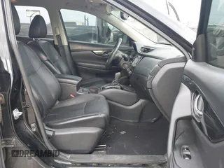 2017 Nissan Rogue SL with VIN JN8AT2MT2HW147638, listed as a IAAI auction lot 42062098 with 198,747 mi miles and . Bid and sale history available at DreamBid. Image 5.