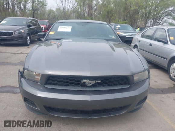 2011 Ford Mustang V6 with VIN 1ZVBP8AM6B5135684, listed as a IAAI auction lot 41997236 with 226,547 mi miles and . Bid and sale history available at carsss.com. Image 12.