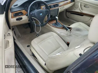 2007 BMW 3 Series 328i z VIN WBAWB33587PV70159, wystawiony jako Copart lot #57220185 z przebiegiem Nie podano mil oraz Szkoda całkowita • Salvage title. Historia ofert i sprzedaży dostępna na DreamBid. Obrazek 8.