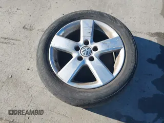 2008 Volkswagen Jetta SE z VIN 3VWRZ71K18M166457, wystawiony jako IAAI lot #41392289 z przebiegiem 244 330 mil mil oraz . Historia ofert i sprzedaży dostępna na DreamBid. Obrazek 12.