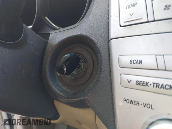 2008 Lexus RX 400h with VIN JTJHW31U882855000, listed as a IAAI auction lot 41912173 with 332,889 mi miles and . Bid and sale history available at DreamBid. Image 11.