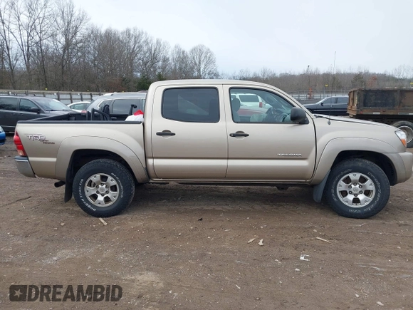 2006 Toyota Tacoma z VIN 5TELU42N76Z259191, wystawiony jako IAAI lot #41344389 z przebiegiem Nie podano mil oraz . Historia ofert i sprzedaży dostępna na DreamBid. Obrazek 12.
