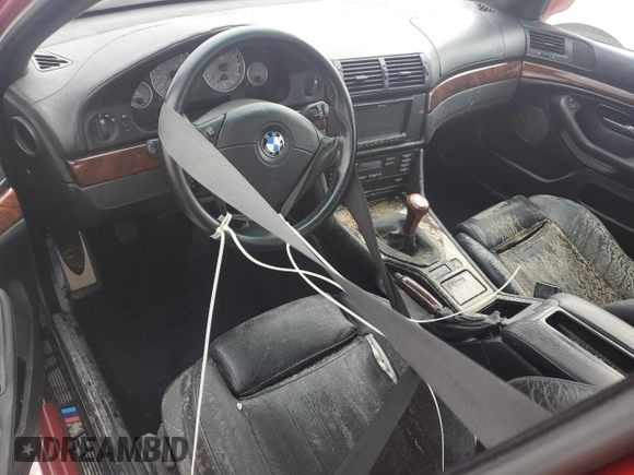 2000 BMW M5 z VIN WBSDE9345YBZ94093, wystawiony jako Copart lot #74606874 z przebiegiem Nie podano mil oraz Nie do naprawy • Non repairable. Historia ofert i sprzedaży dostępna na DreamBid. Obrazek 8.