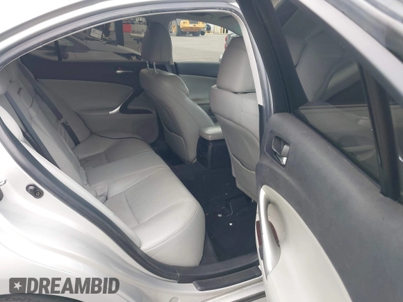 2006 Lexus IS 350 with VIN JTHBE262X65001939, listed as a IAAI auction lot 42454686 with 186,536 mi miles and . Bid and sale history available at DreamBid. Image 8.