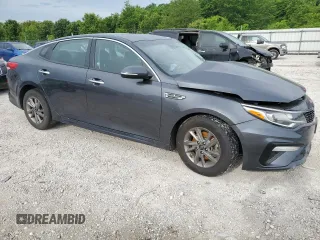 2020 Kia Optima LX z VIN 5XXGT4L37LG404452, wystawiony jako Copart lot #55333805 z przebiegiem 140 889 mil mil oraz Szkoda całkowita • Salvage title. Historia ofert i sprzedaży dostępna na DreamBid. Obrazek 4.
