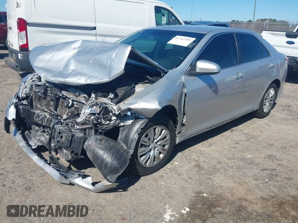 2014 Toyota Camry L with VIN 4T1BF1FK7EU404947, listed as a IAAI auction lot 41762291 with 1 mi miles. Bid and sale history available at carsss.com. Image 2.