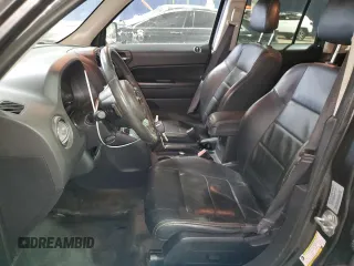 2017 Jeep Patriot High Altitude with VIN 1C4NJPFA2HD171493, listed as a Copart auction lot 41540555 with 101,763 mi miles and Clean Title. Bid and sale history available at carsss.com. Image 7.