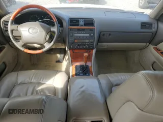 1998 Lexus LS 400 z VIN JT8BH28F9W0134440, wystawiony jako Copart lot #50134335 z przebiegiem 201 036 mil mil oraz Szkoda całkowita • Salvage title. Historia ofert i sprzedaży dostępna na DreamBid. Obrazek 8.