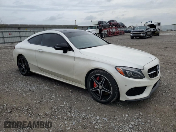 2017 Mercedes-Benz C 300 z VIN WDDWJ4KBXHF341482, wystawiony jako Copart lot #53969185 z przebiegiem 119 121 mil mil oraz Szkoda całkowita • Salvage title. Historia ofert i sprzedaży dostępna na DreamBid. Obrazek 4.
