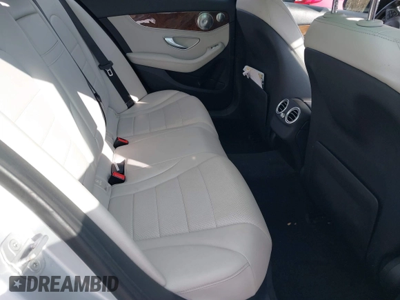 2015 Mercedes-Benz C 300 Luxury with VIN 55SWF4KBXFU005018, listed as a IAAI auction lot 41811118 with 86,443 mi miles and . Bid and sale history available at DreamBid. Image 8.