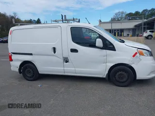 2017 Nissan NV200 S with VIN 3N6CM0KN4HK704326, listed as a IAAI auction lot 42165531 with 170,298 mi miles and . Bid and sale history available at DreamBid. Image 13.
