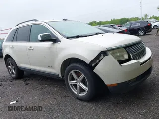 2007 Lincoln MKX z VIN 2LMDU68C57BJ05441, wystawiony jako IAAI lot #42324930 z przebiegiem Nie podano mil oraz . Historia ofert i sprzedaży dostępna na DreamBid. Obrazek 1.