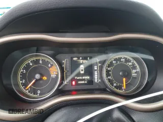 2017 Jeep Cherokee Latitude с VIN 1C4PJMCB4HW564632, выставлен на аукционе Copart как лот 58175385 с пробегом 163 855 миль миль и Списание • Salvage title. История ставок и продаж доступна на DreamBid. Изображение 9.