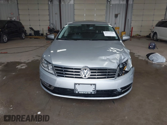 2015 Volkswagen CC R-Line z VIN WVWBP7AN9FE826400, wystawiony jako IAAI lot #40931896 z przebiegiem 117 022 mil mil oraz . Historia ofert i sprzedaży dostępna na DreamBid. Obrazek 12.