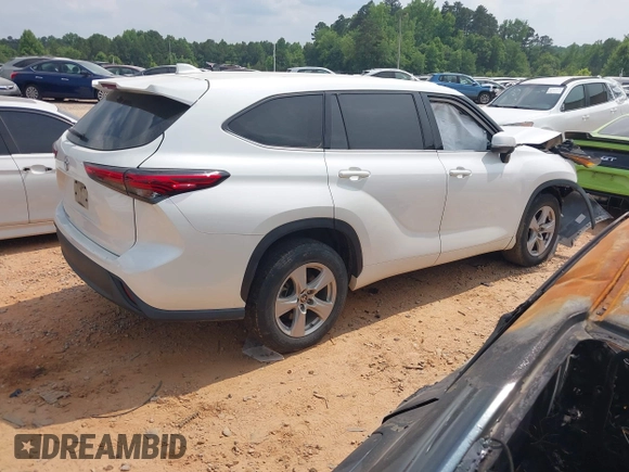 2020 Toyota Highlander L with VIN 5TDCZRAH2LS508743, listed as a IAAI auction lot 42430088 with 191,148 mi miles and . Bid and sale history available at DreamBid. Image 4.