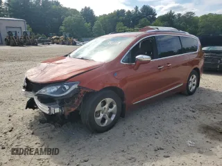 2018 Chrysler Pacifica Hybrid Limited z VIN 2C4RC1N76JR248433, wystawiony jako Copart lot #62400525 z przebiegiem 115 926 mil mil oraz Szkoda całkowita • Salvage title. Historia ofert i sprzedaży dostępna na DreamBid. Obrazek 1.