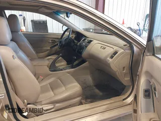 2001 Honda Accord EX с VIN 1HGCG225X1A015003, выставлен на аукционе IAAI как лот 41866796 с пробегом 196 000 миль миль и . История ставок и продаж доступна на DreamBid. Изображение 5.