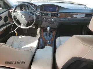 2011 BMW 3 Series 328i xDrive z VIN WBAPK5G59BNN28243, wystawiony jako Copart lot #46920195 z przebiegiem 125 728 mil mil oraz Szkody całkowita. Historia ofert i sprzedaży dostępna na DreamBid. Obrazek 8.