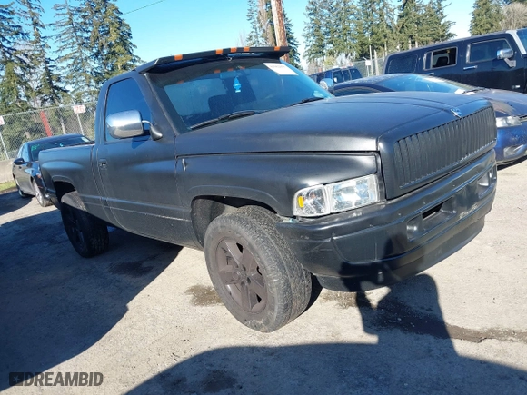 1996 Dodge Ram 1500 with VIN 1B7HC16Y4TS582061, listed as a IAAI auction lot 41682055 with 174,818 mi miles. Bid and sale history available at carsss.com. Image 1.