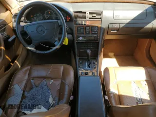 1995 Mercedes-Benz C with VIN WDBHA28E7SF255142, listed as a Copart auction lot 68411704 with 334,000 mi miles and Salvage Title. Bid and sale history available at carsss.com. Image 8.