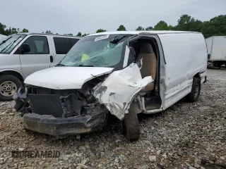 2007 Chevrolet Express Cargo with VIN 1GCGG25V771224834, listed as a Copart auction lot 55822205 with 178,306 mi miles and Salvage title. Bid and sale history available at DreamBid. Image 1.