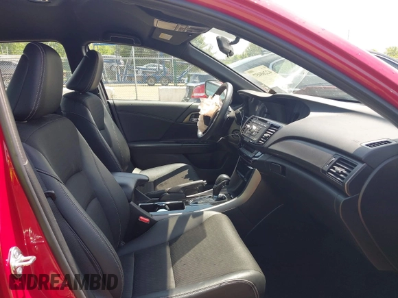 2016 Honda Accord Sport z VIN 1HGCR2F52GA029426, wystawiony jako IAAI lot #42268457 z przebiegiem 40 579 mil mil oraz . Historia ofert i sprzedaży dostępna na DreamBid. Obrazek 5.