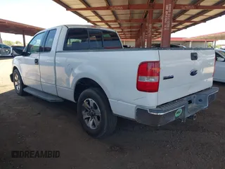 2004 Ford F-150 STX z VIN 1FTRX12W54NA86070, wystawiony jako IAAI lot #42714603 z przebiegiem 293 183 mil mil oraz . Historia ofert i sprzedaży dostępna na DreamBid. Obrazek 3.