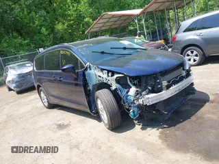 2020 Chrysler Voyager LXi z VIN 2C4RC1DGXLR198575, wystawiony jako IAAI lot #42157998 z przebiegiem 120 318 mil mil oraz . Historia ofert i sprzedaży dostępna na DreamBid. Obrazek 1.