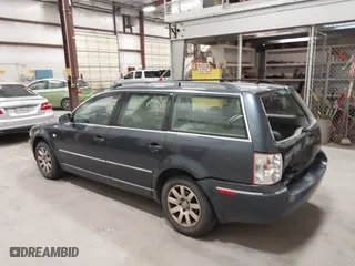 2003 Volkswagen Passat GLS with VIN WVWVD63B63E368748, listed as a IAAI auction lot 42022512 with 130,038 mi miles. Bid and sale history available at carsss.com. Image 3.