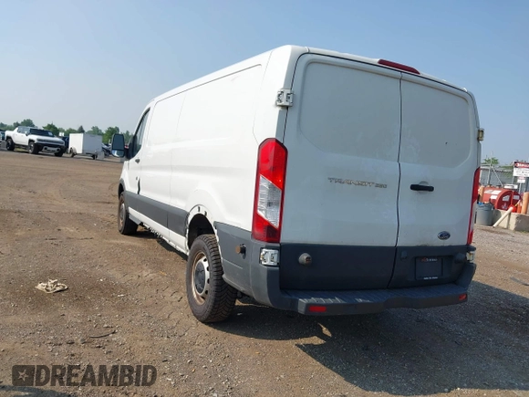 2016 Ford Transit z VIN 1FTYR2YM7GKB49371, wystawiony jako IAAI lot #42734901 z przebiegiem 439 908 mil mil oraz . Historia ofert i sprzedaży dostępna na DreamBid. Obrazek 3.