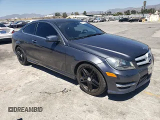 2013 Mercedes-Benz C 350 with VIN WDDGJ5HB4DF958498, listed as a Copart auction lot 68553554 with 73,611 mi miles and Salvage Title. Bid and sale history available at carsss.com. Image 4.