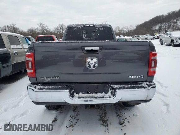 2019 Ram 2500 z VIN 3C6UR5KJ0KG571309, wystawiony jako Copart lot #86151134 z przebiegiem 76 444 mil mil oraz Szkoda całkowita • Salvage title. Historia ofert i sprzedaży dostępna na DreamBid. Obrazek 6.