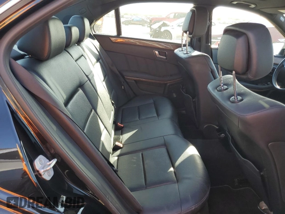 2012 Mercedes-Benz E 350 Luxury with VIN WDDHF2EB3CA596488, listed as a Copart auction lot 87231694 with 113,398 mi miles and Clean title. Bid and sale history available at DreamBid. Image 10.