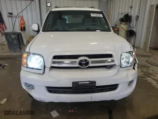 2006 Toyota Sequoia SR5 with VIN 5TDBT44A26S263705, listed as a Copart auction lot 47549295 with 221,213 mi miles and Non Repairable. Bid and sale history available at carsss.com. Image 5.