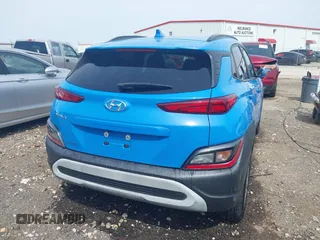 2022 Hyundai Kona SEL with VIN KM8K32AB2NU765962, listed as a IAAI auction lot 41865719 with 40,017 mi miles and . Bid and sale history available at carsss.com. Image 4.