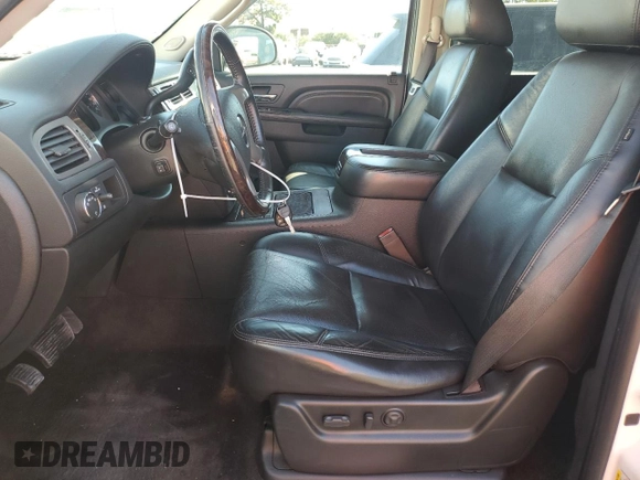 2010 GMC Yukon Denali with VIN 1GKUKEEF4AR248565, listed as a Copart auction lot 77628884 with 177,395 mi miles and Clean Title. Bid and sale history available at carsss.com. Image 7.