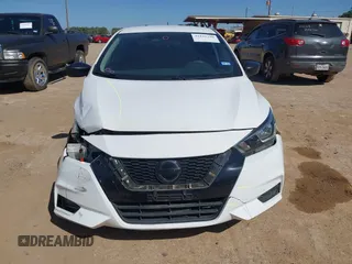 2020 Nissan Versa S with VIN 3N1CN8DV1LL911208, listed as a IAAI auction lot 41822398 with 71,296 mi miles. Bid and sale history available at carsss.com. Image 6.