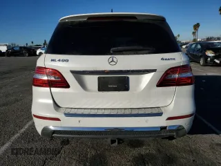 2015 Mercedes-Benz M 400 with VIN 4JGDA5GB2FA586282, listed as a Copart auction lot 85108304 with 123,808 mi miles and Salvage Title. Bid and sale history available at DreamBid. Image 6.