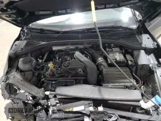 2024 Volkswagen Jetta S z VIN 3VW5M7BU2RM037027, wystawiony jako Copart lot #50875495 z przebiegiem 14 120 mil mil oraz Szkoda całkowita • Salvage title. Historia ofert i sprzedaży dostępna na DreamBid. Obrazek 12.