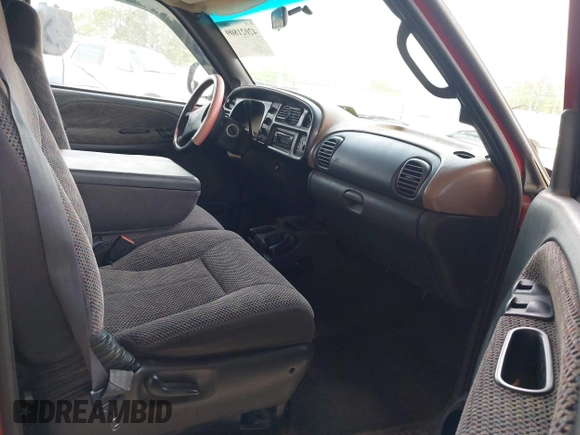 1998 Dodge 1500 with VIN 1B7HC13Z4WJ104617, listed as a IAAI auction lot 42021809 with 270,710 mi miles and . Bid and sale history available at DreamBid. Image 5.
