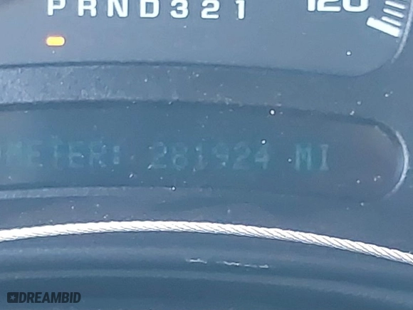 2006 Chevrolet Silverado 1500 LT1 with VIN 2GCEC13T461118817, listed as a IAAI auction lot 41886100 with 281,924 mi miles. Bid and sale history available at carsss.com. Image 16.
