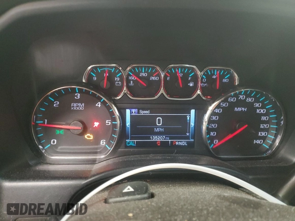 2017 GMC Sierra 1500 SLT z VIN 1GTV2NEC8HZ248178, wystawiony jako Copart lot #48468555 z przebiegiem 135 207 mil mil oraz Szkody całkowita. Historia ofert i sprzedaży dostępna na DreamBid. Obrazek 9.